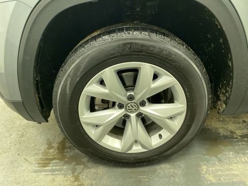 Used 2019 Volkswagen Atlas SE image 30