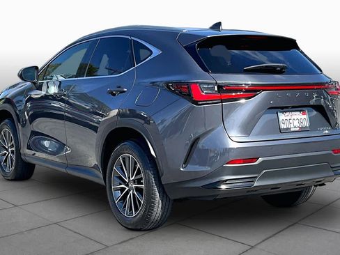 Certified 2022 Lexus NX 350h AWD image 11