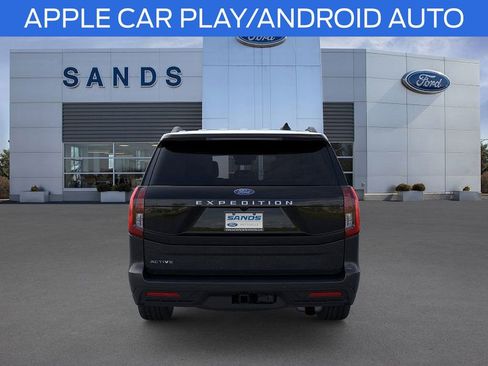 New 2025 Ford Expedition Active image 5