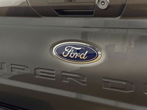 Used 2023 Ford F350 Lariat w/ FX4 Off-Road Package AWD/4WD image 61