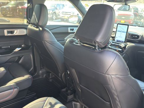 Used 2024 Ford Explorer ST w/ Equipment Group 401A image 12