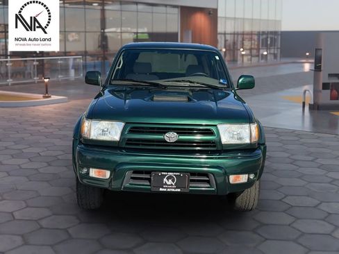 Used 2000 Toyota 4Runner SR5 image 5