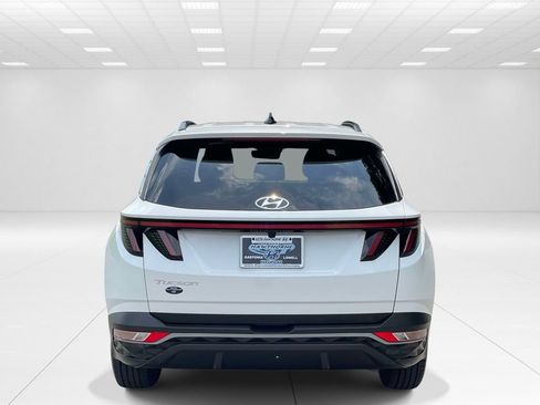 Certified 2022 Hyundai Tucson SEL w/ Cargo Package FWD image 5