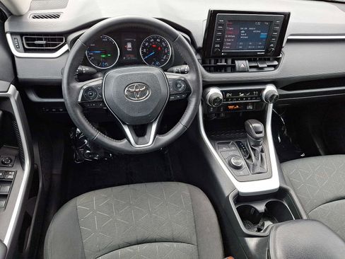 Used 2021 Toyota RAV4 XLE w/ XLE Grade Weather Package image 11