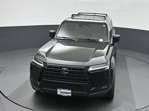 Used 2024 Lexus GX 550 w/ Accessory Package (Z1) AWD/4WD image 39