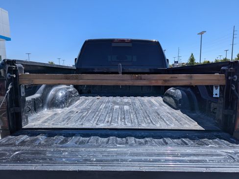 Used 2018 RAM 2500 Big Horn w/ Sport Appearance Group AWD/4WD image 34