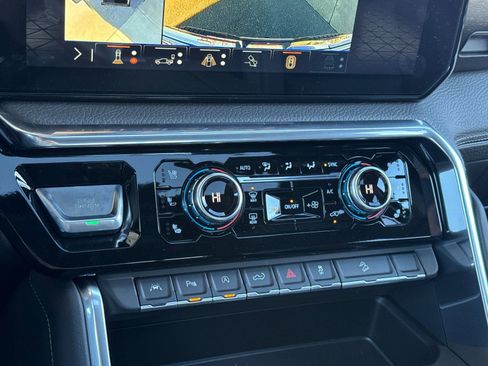 New 2026 GMC Sierra 1500 Denali w/ Denali Reserve Package image 23