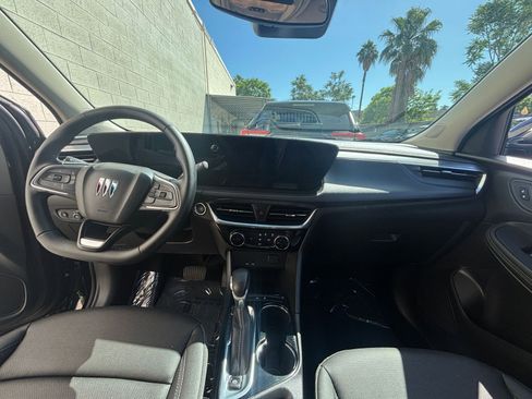 Used 2024 Buick Encore GX Sport Touring image 33