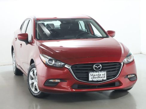 Used 2018 MAZDA MAZDA3 Sport FWD image 1
