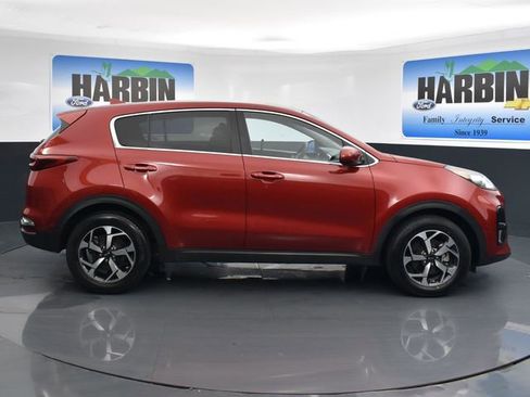 Used 2022 Kia Sportage LX FWD image 6