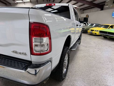 Used 2024 RAM 2500 Big Horn w/ Off Road Package AWD/4WD image 15