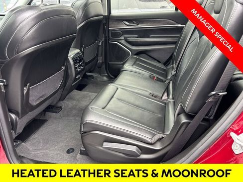 Used 2022 Jeep Grand Cherokee L Limited AWD/4WD image 9