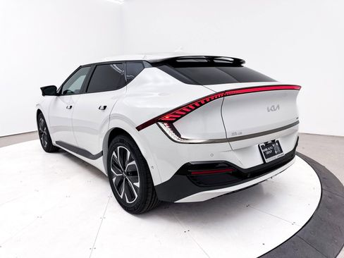 Used 2022 Kia EV6 GT-Line image 16