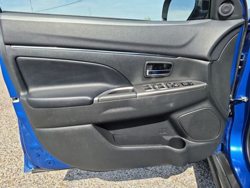 Used 2024 Mitsubishi Outlander Sport SE AWD/4WD image 21