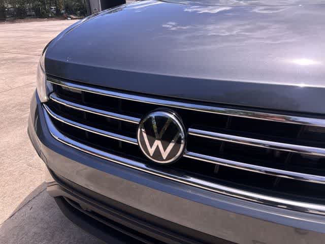 Used 2024 Volkswagen Tiguan SE FWD image 18