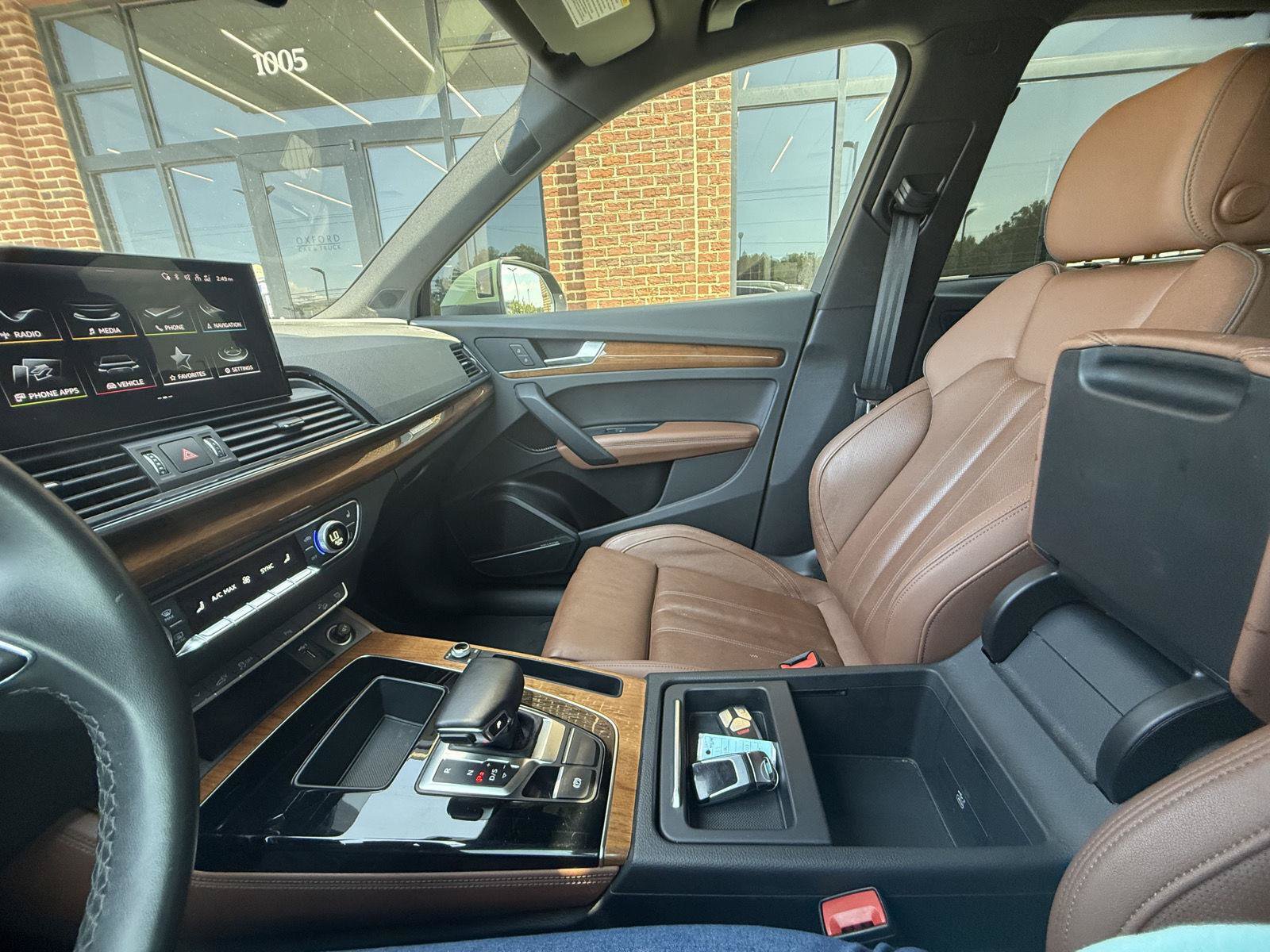 Used 2022 Audi Q5 e Premium Plus AWD/4WD image 9