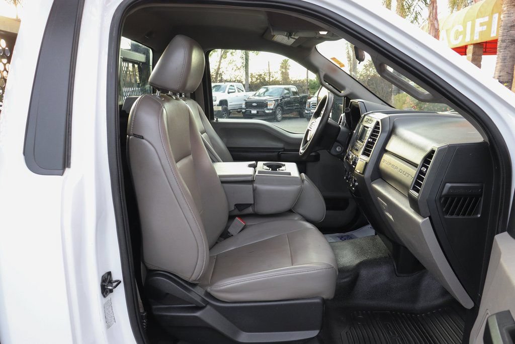 Used 2019 Ford F550 2WD Regular Cab Super Duty image 26