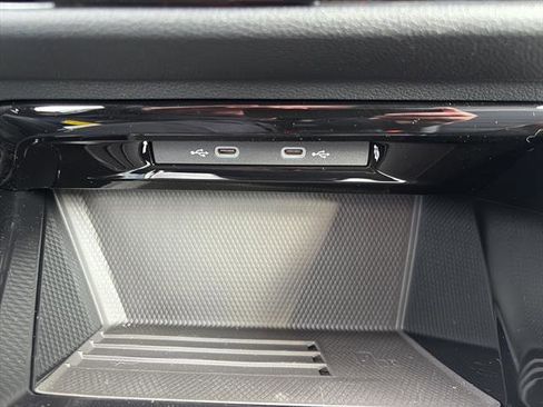 New 2026 Volkswagen GTI SE FWD image 24