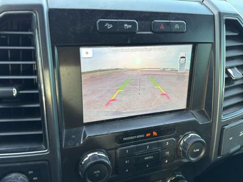 Used 2017 Ford F150 XLT w/ Equipment Group 302A Luxury AWD/4WD image 26