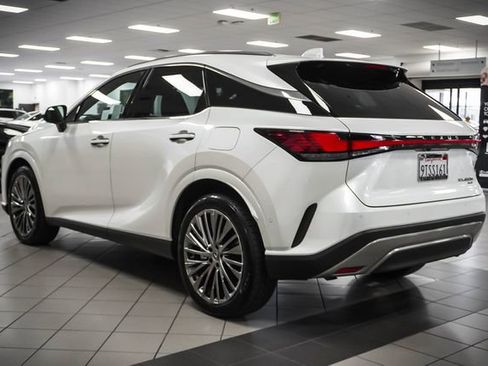 Certified 2025 Lexus RX 450h AWD w/ Convenience Package image 8