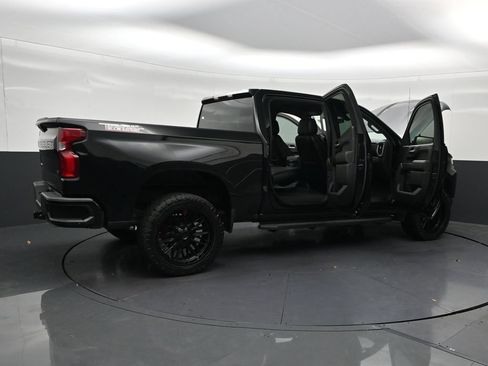 Used 2021 Chevrolet Silverado 1500 LT Trail Boss AWD/4WD image 33