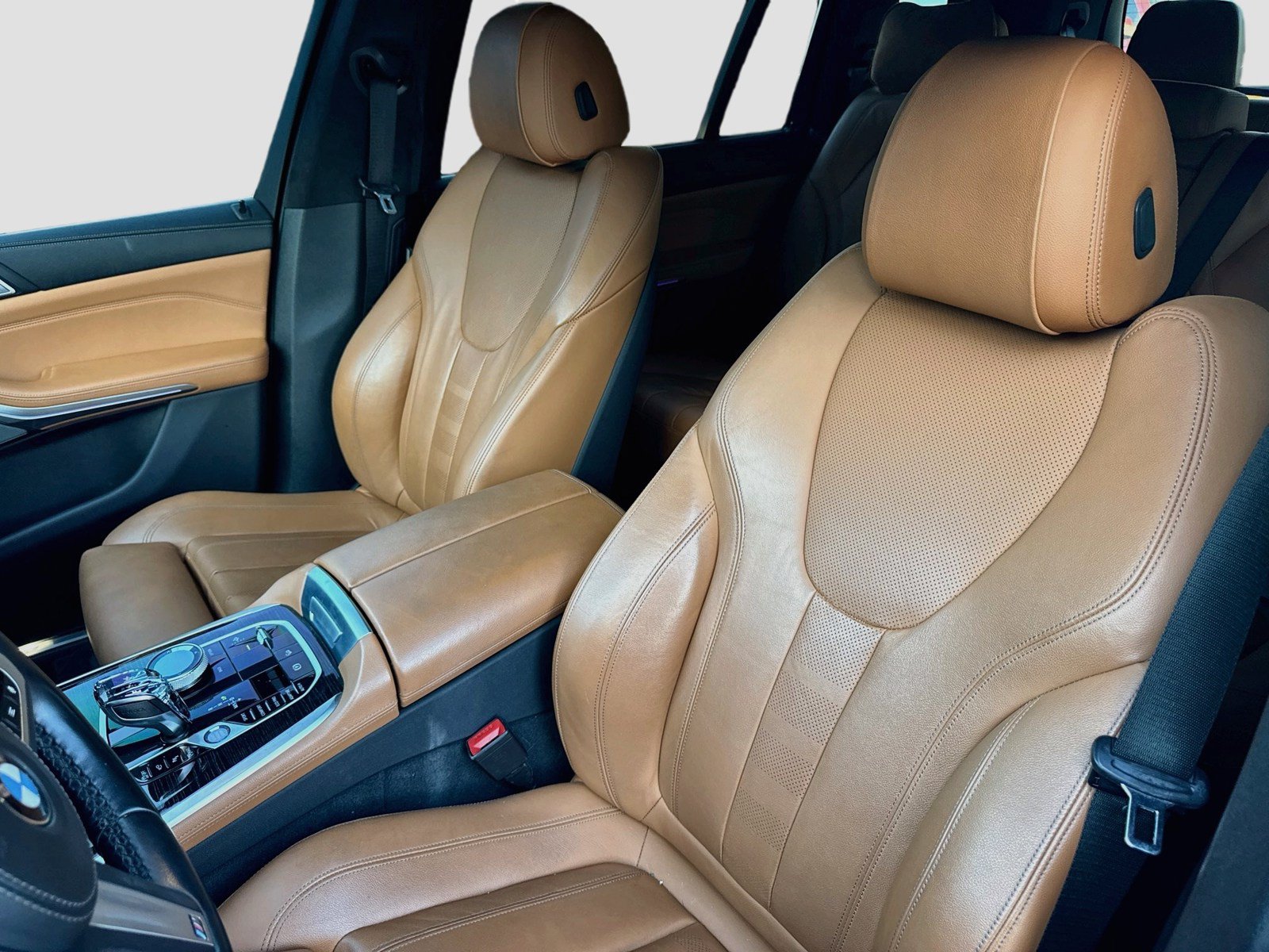 Used 2019 BMW X7 xDrive40i w/ Premium Package AWD/4WD image 14