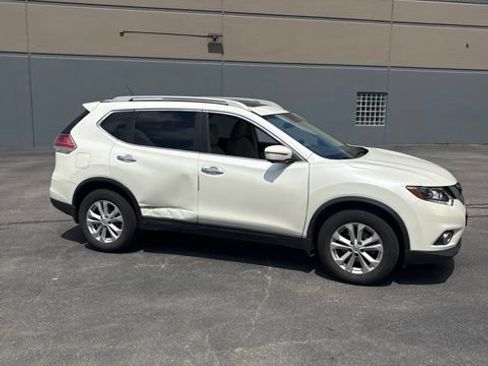 Used 2016 Nissan Rogue SL w/ SL Premium Package AWD/4WD image 5