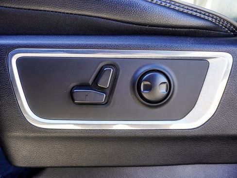 Used 2022 RAM 1500 Laramie image 7