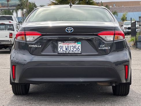 Used 2024 Toyota Corolla LE w/ LE Convenience Package FWD image 5
