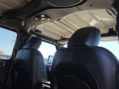 Used 2020 Jeep Wrangler Unlimited Sport S image 16