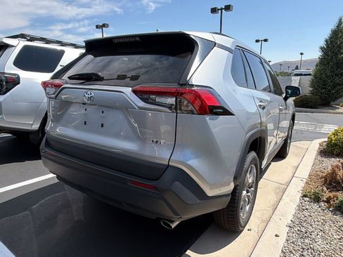 Used 2024 Toyota RAV4 XLE w/ Convenience Package FWD image 2