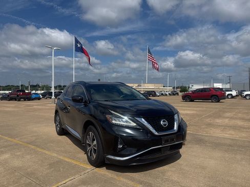 Used 2021 Nissan Murano SV FWD image 2