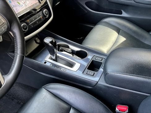 Used 2018 Nissan Altima 2.5 SR w/ SR Midnight Edition FWD image 15