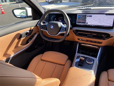 Used 2025 BMW 330i xDrive 330i xDrive w/ Convenience Package image 12