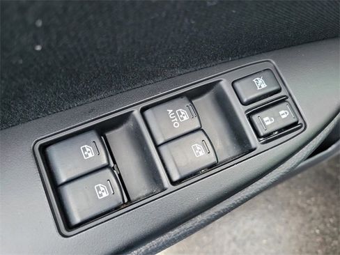 Used 2013 Subaru Outback 2.5i Premium image 20