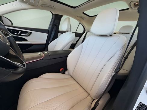 Used 2025 Mercedes-Benz E 350 Sedan image 24
