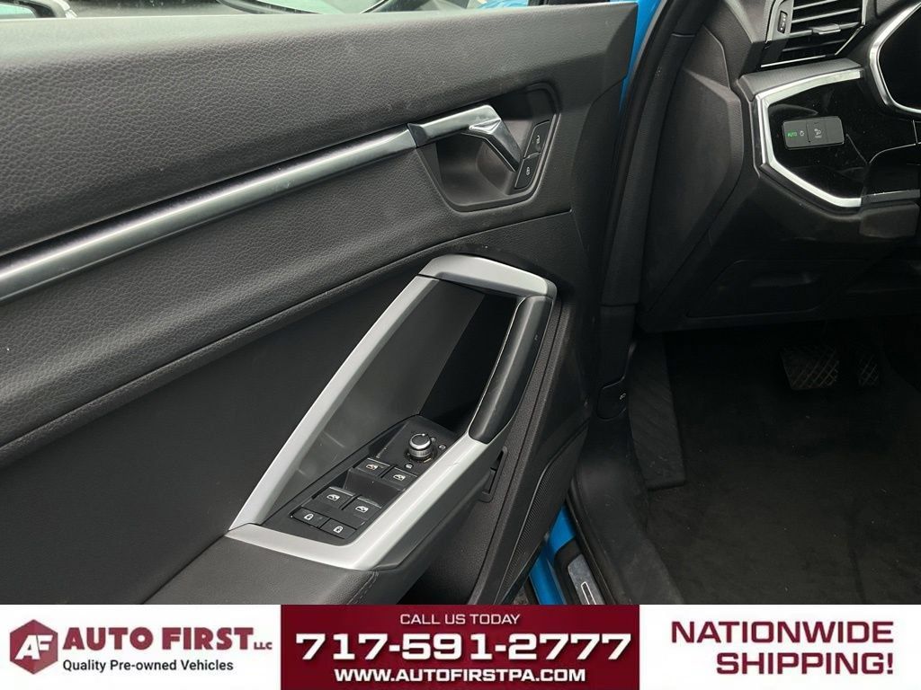 Used 2020 Audi Q3 2.0T Premium Plus w/ Premium Plus Package AWD/4WD image 4