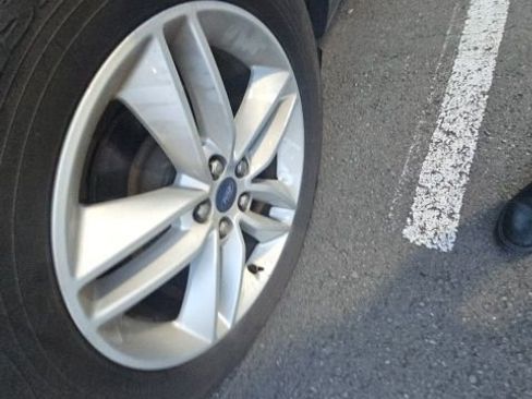 Used 2015 Ford Edge SEL w/ Equipment Group 201A image 10