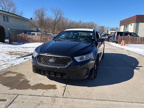 Used 2019 Ford Taurus Police Interceptor AWD w/ 2-tone Vinyl Package #1 image 19