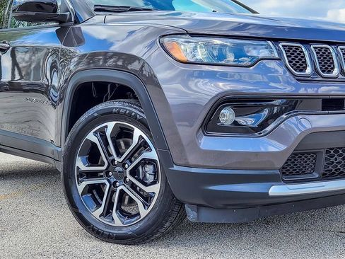 Certified 2024 Jeep Compass Limited AWD/4WD image 4