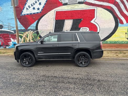 Used 2017 GMC Yukon Denali w/ Open Road Package image 3