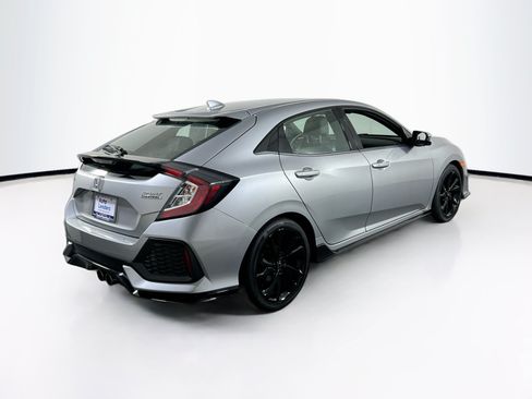 Used 2018 Honda Civic Sport Touring image 5