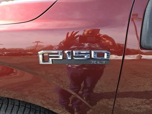 Used 2017 Ford F150 XLT w/ XTR Package image 37