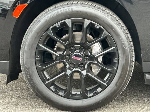 Certified 2023 GMC Yukon XL Denali w/ Max Trailering Package AWD/4WD image 39