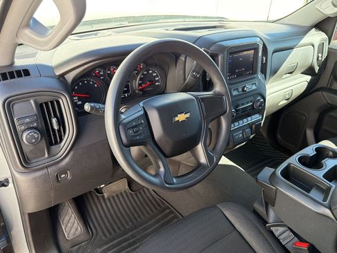 Used 2024 Chevrolet Silverado 1500 Custom RWD image 3