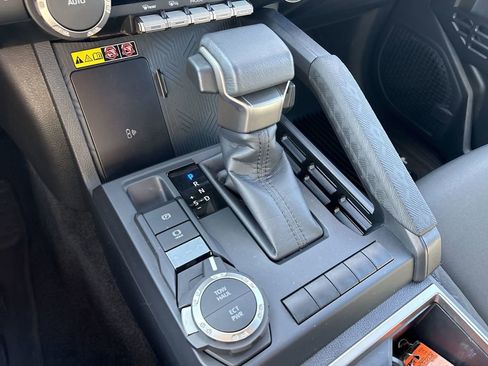 Used 2024 Toyota Tacoma SR5 image 17