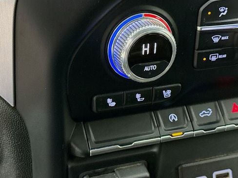 Used 2019 GMC Sierra 1500 SLT w/ SLT Premium Package image 20