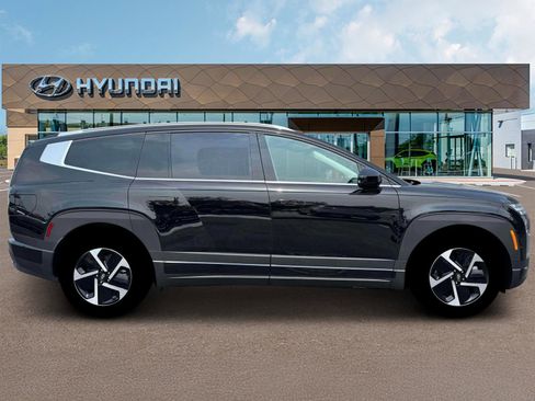 New 2026 Hyundai Ioniq 9 SE AWD/4WD image 15