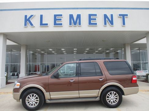 Used 2012 Ford Expedition XLT image 1
