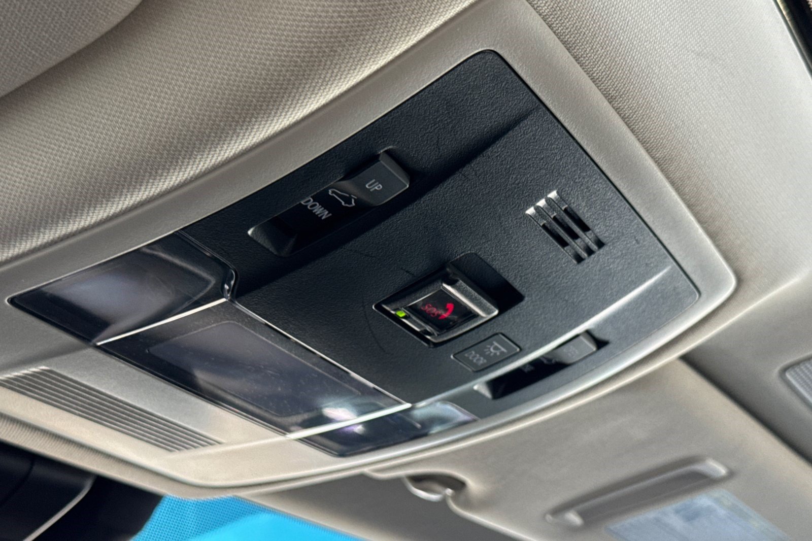 Certified 2025 Lexus ES 300h w/ Premium Package FWD image 22